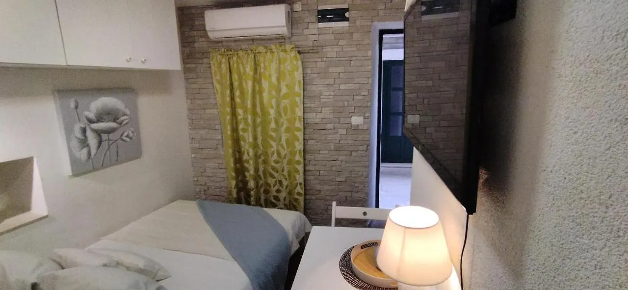 Apartment Tiny Studio In City Center Stone House Split Croatia